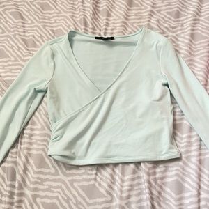 Baby blue crop shirt